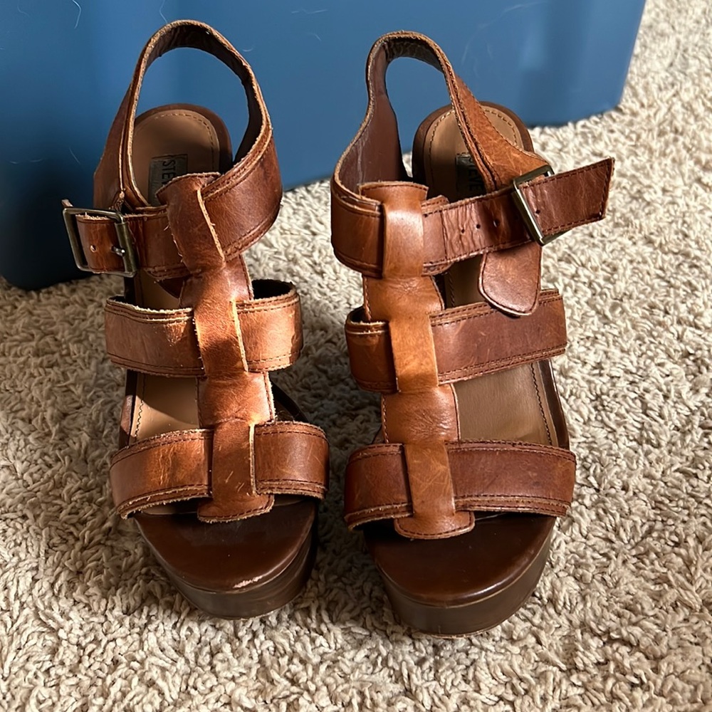 Brown Steve Madden leather wedges